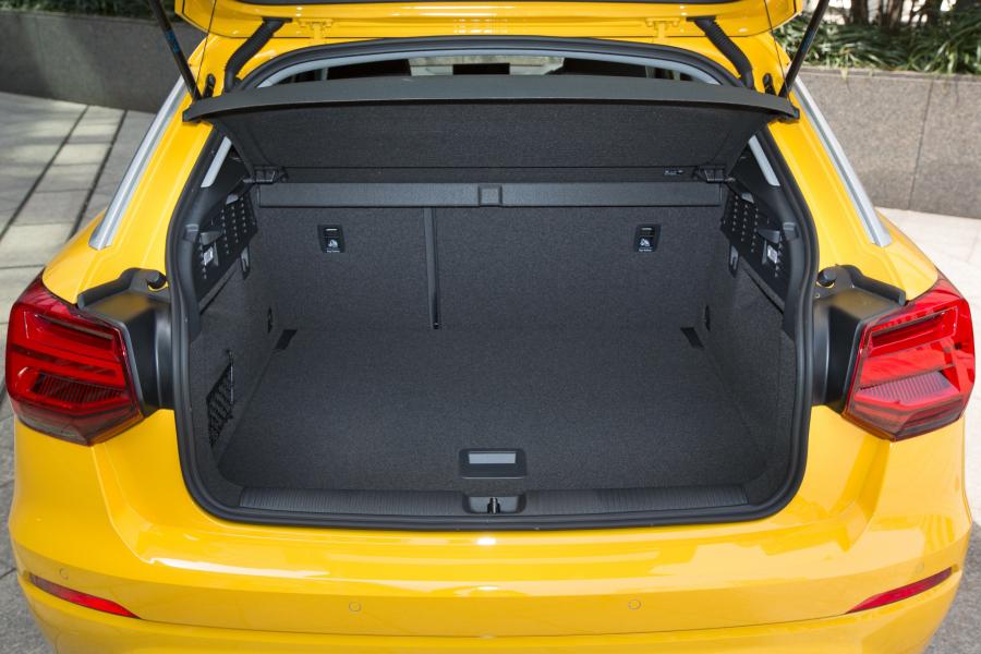 Багажник Audi Q2 TFSI Quattro Sport 2017 года  (JP) (фото 23 из 25)